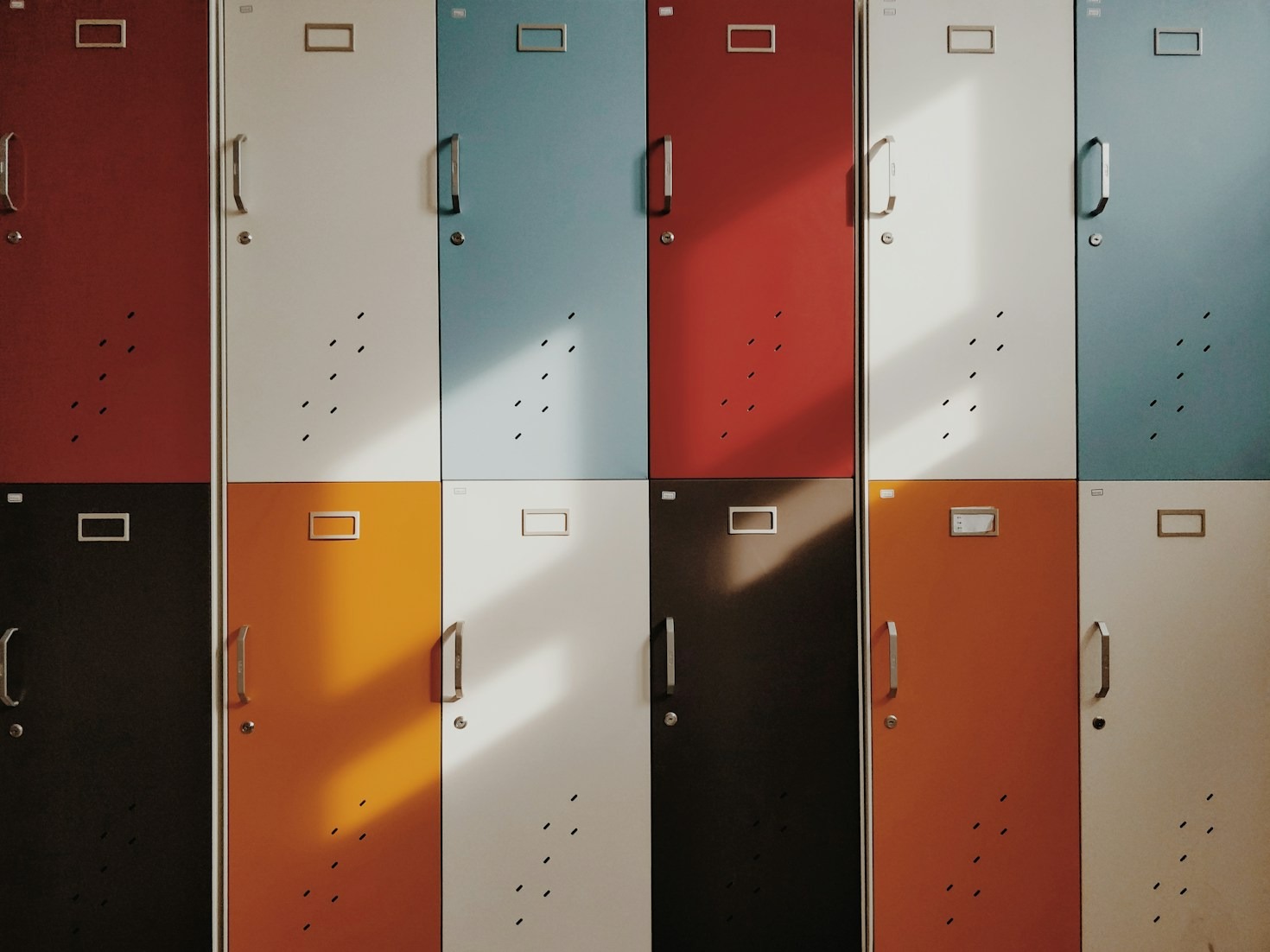 Essential Features For Modern Institutional Management